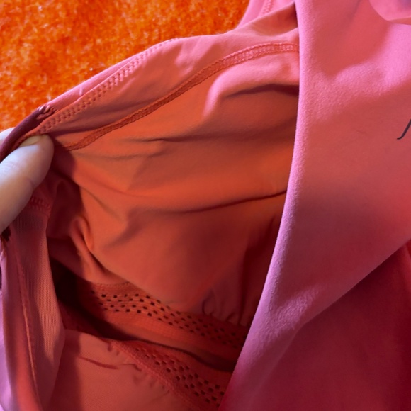 Uniqlo JW Anderson collab pink and burgundy cropped sleeveless bra top NWT - Picture 7 of 10